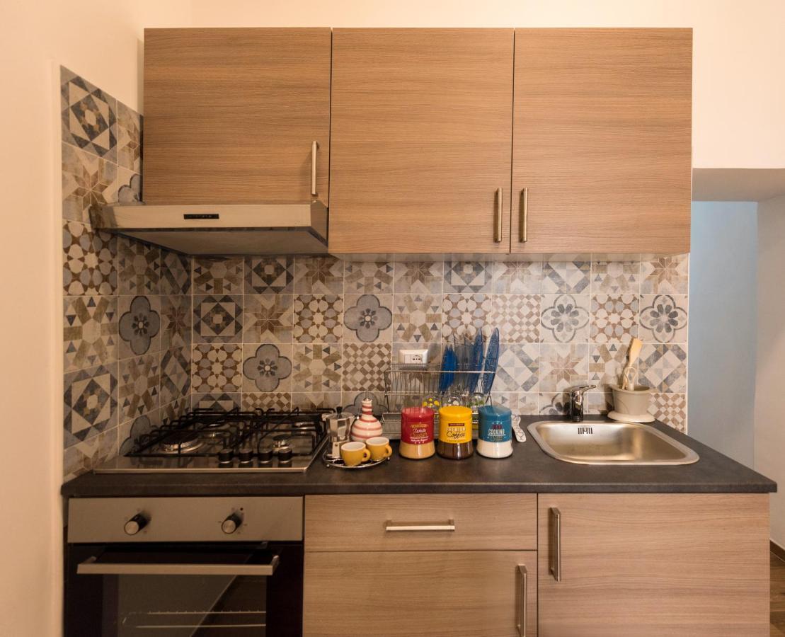 דירות סלרנו Dimora Francesca מראה חיצוני תמונה